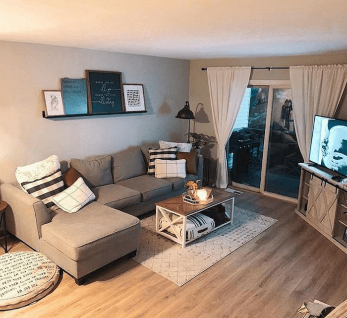 How can i decorate my one room apartment