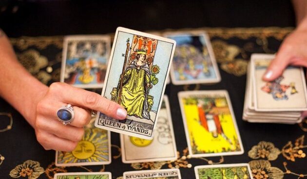 A tarot card readers room decor Enhancing Your Space with Mystical Vibes