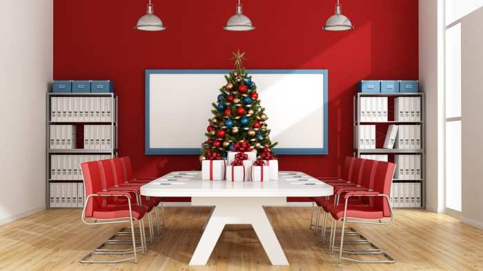 How to decorate a conference room for christmas